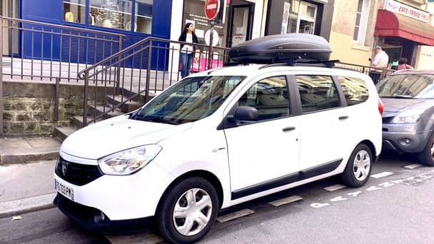 Dacia Lodgy coffre de toit 400L, 2017, Essence 98, 7 places