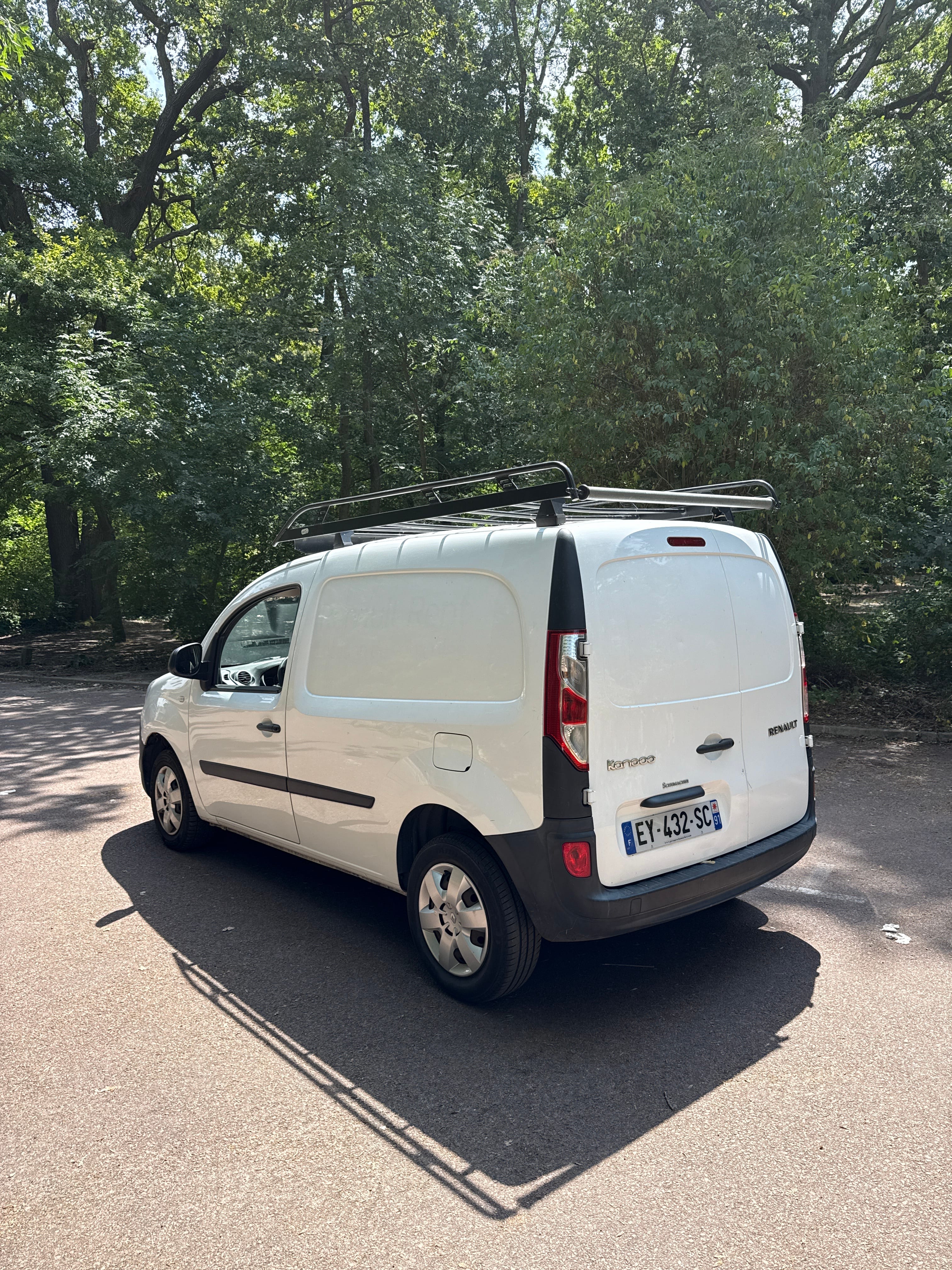 Renault Kangoo Express 1.5 dci avec Audio Bluetooth