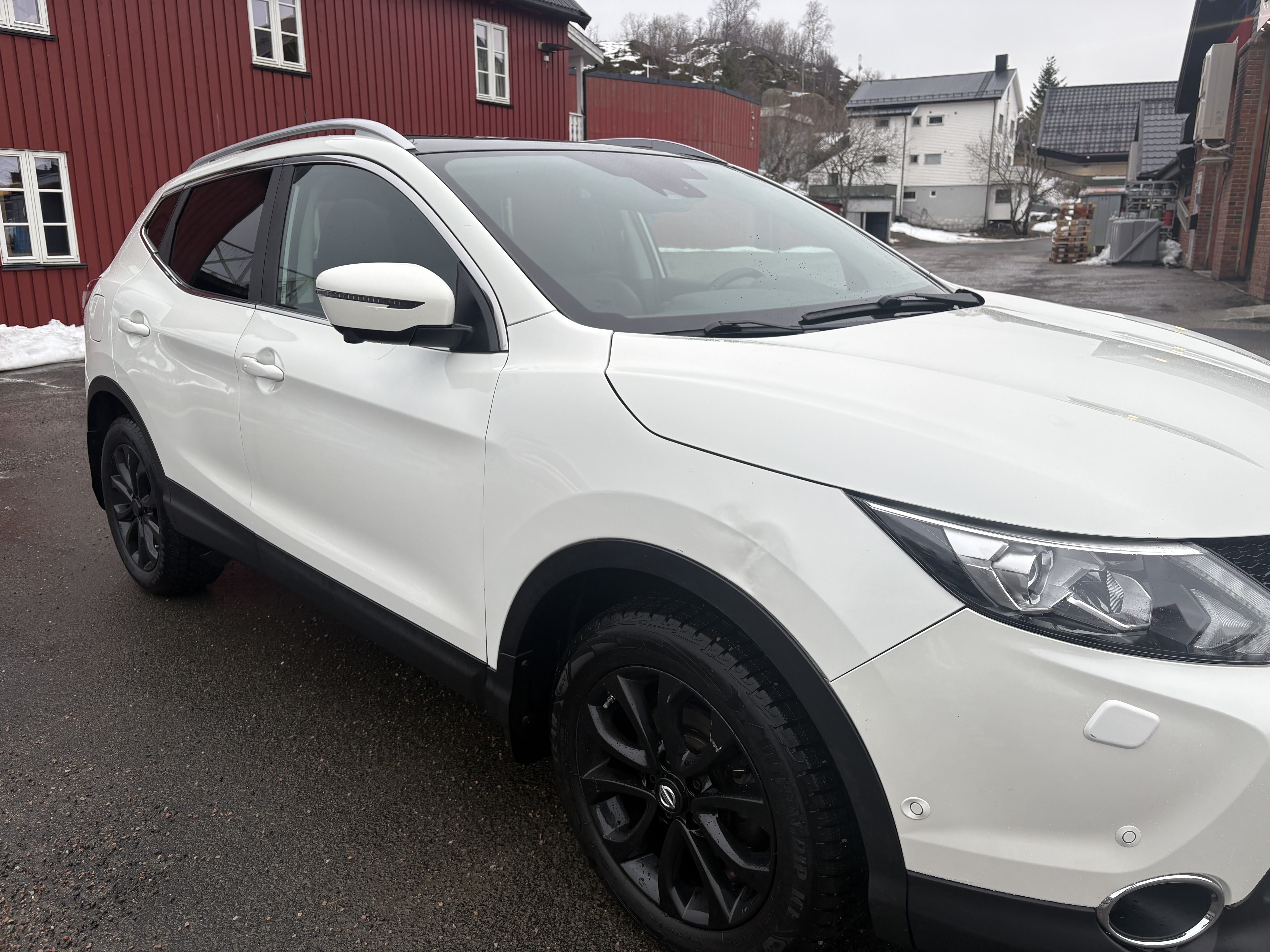 Nissan Qashqai with Snow tires
