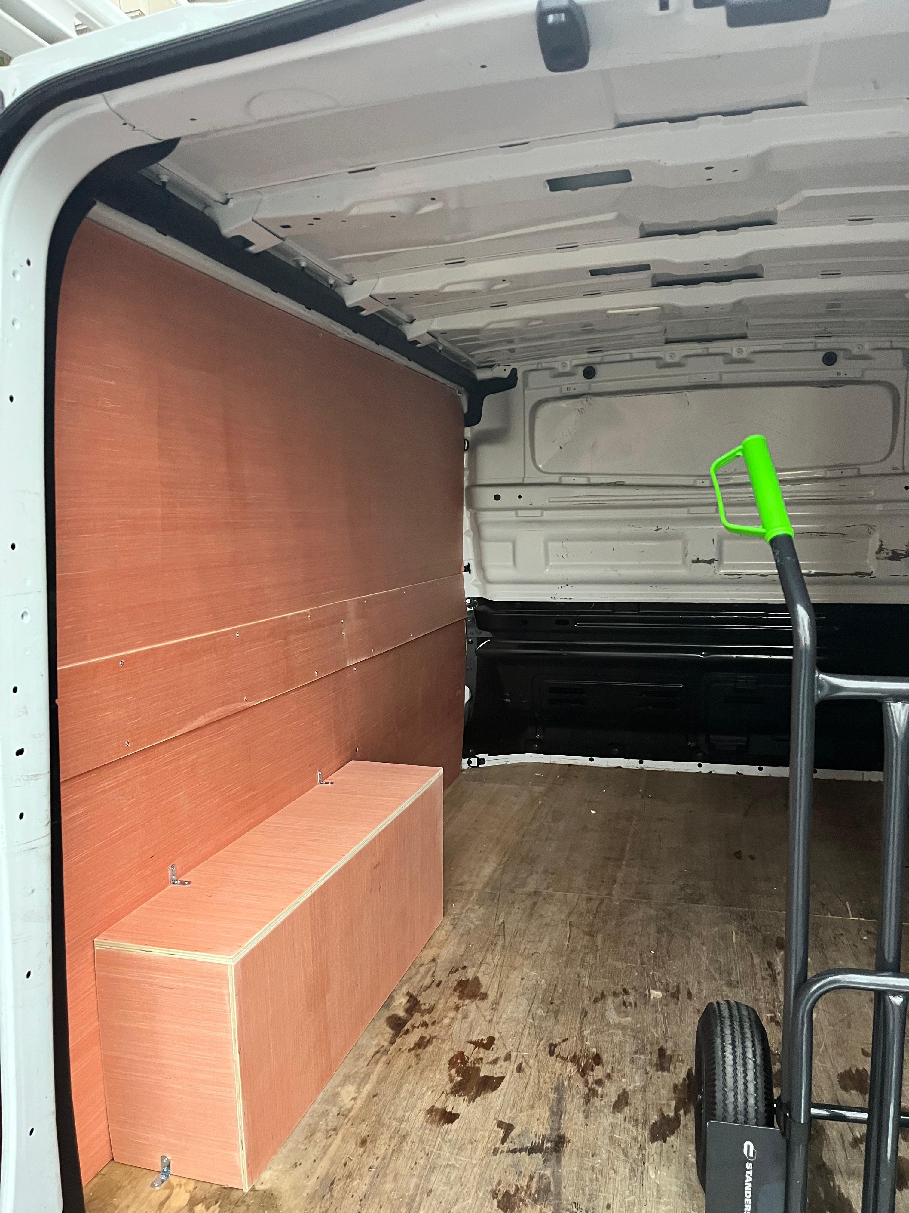 Renault Trafic with USB charging ports