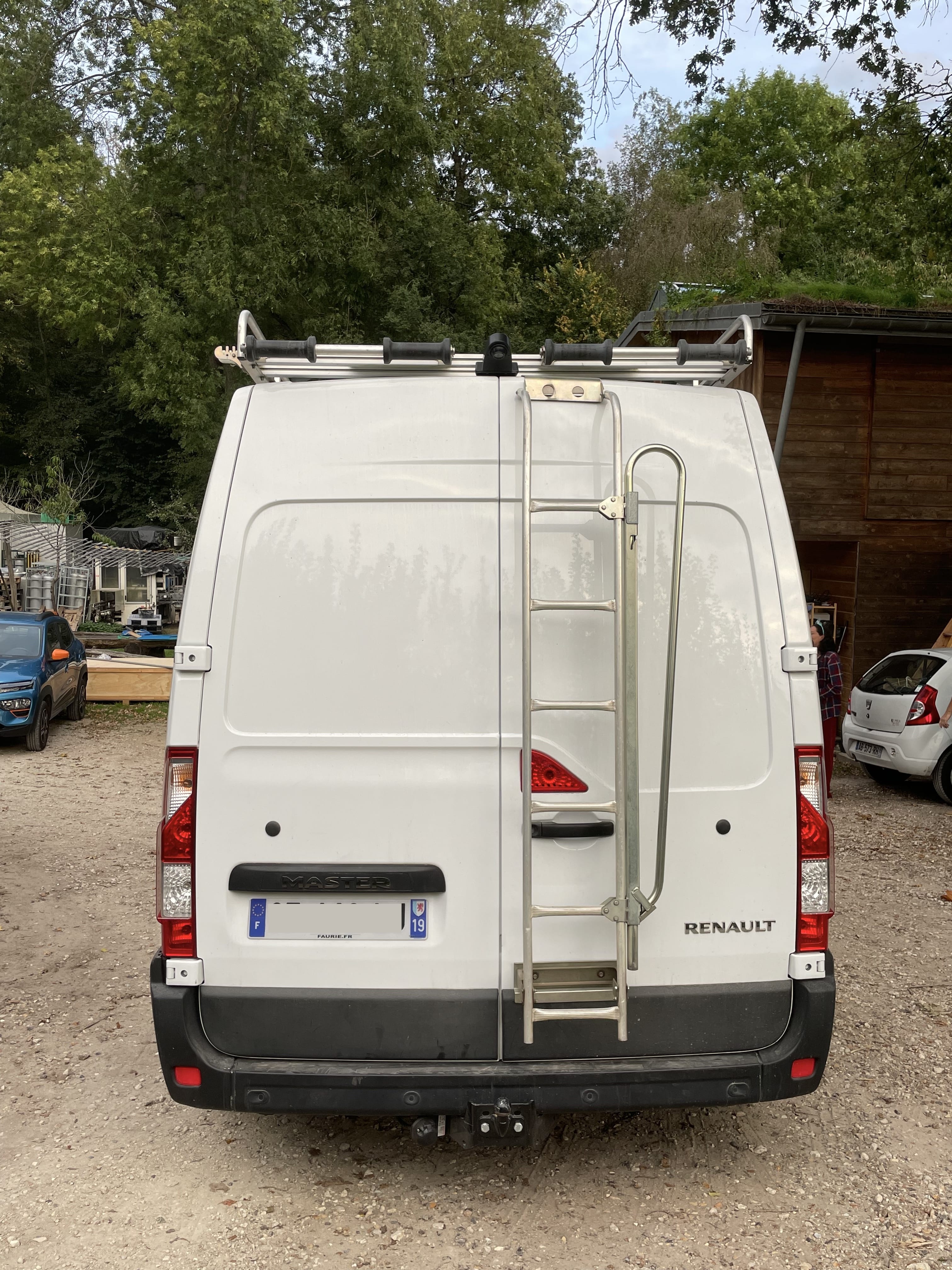 Renault Master L2H2 2.3 DCI CarPlay - Caméra arrière avec Entrée audio / iPod