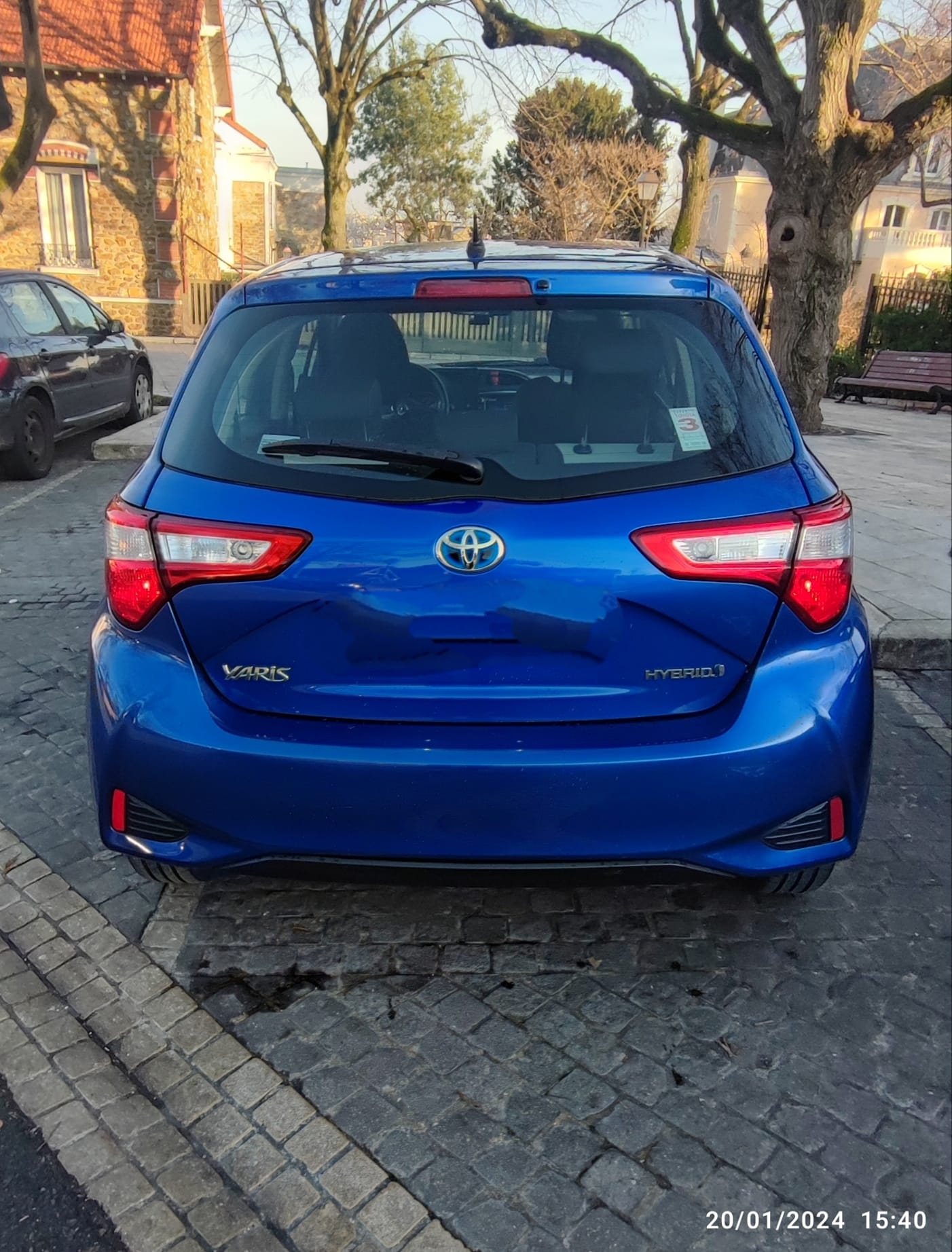 Toyota Yaris Hybride (Economique - faible consommation)