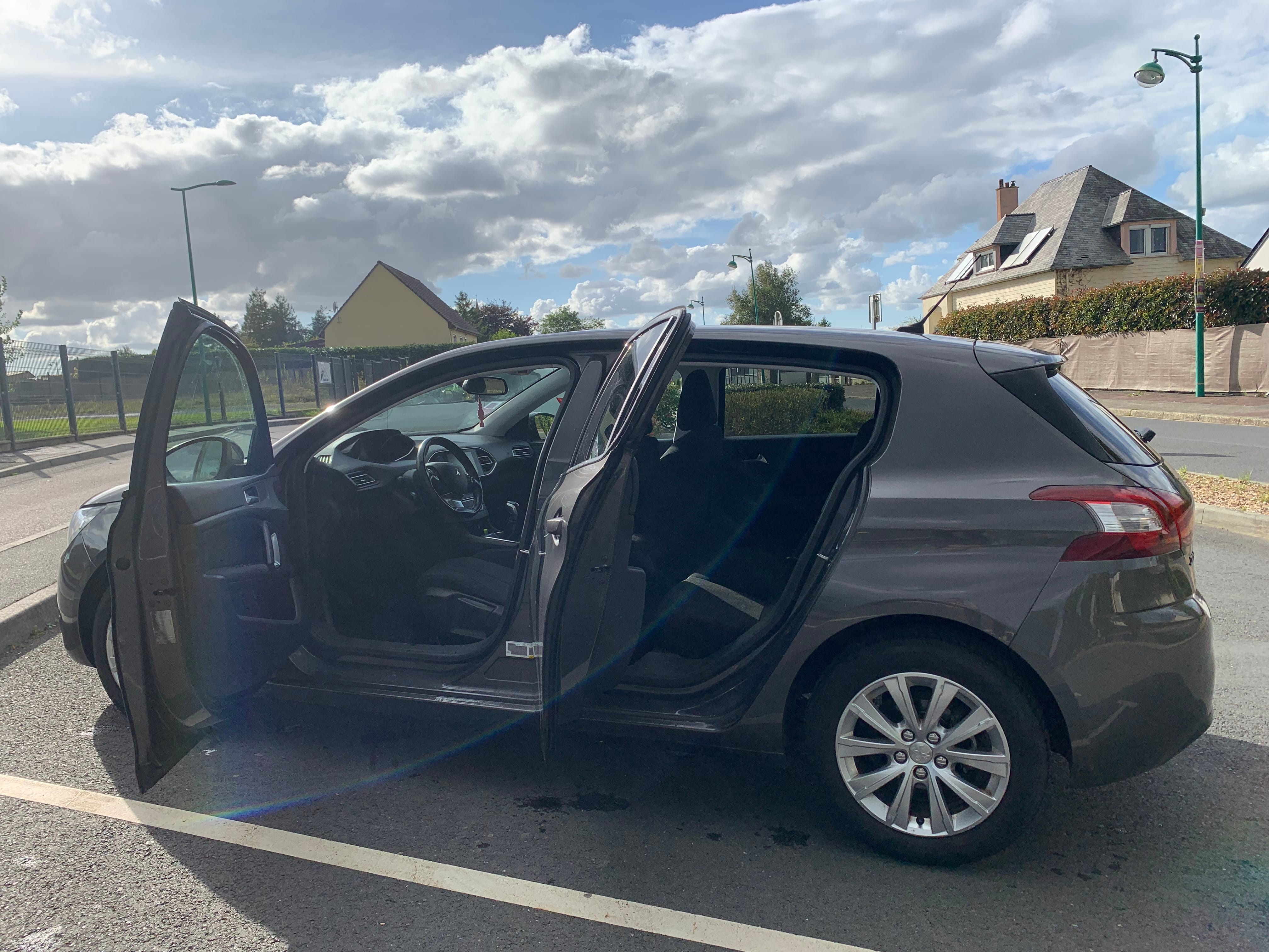 Peugeot 308 avec Audio Bluetooth