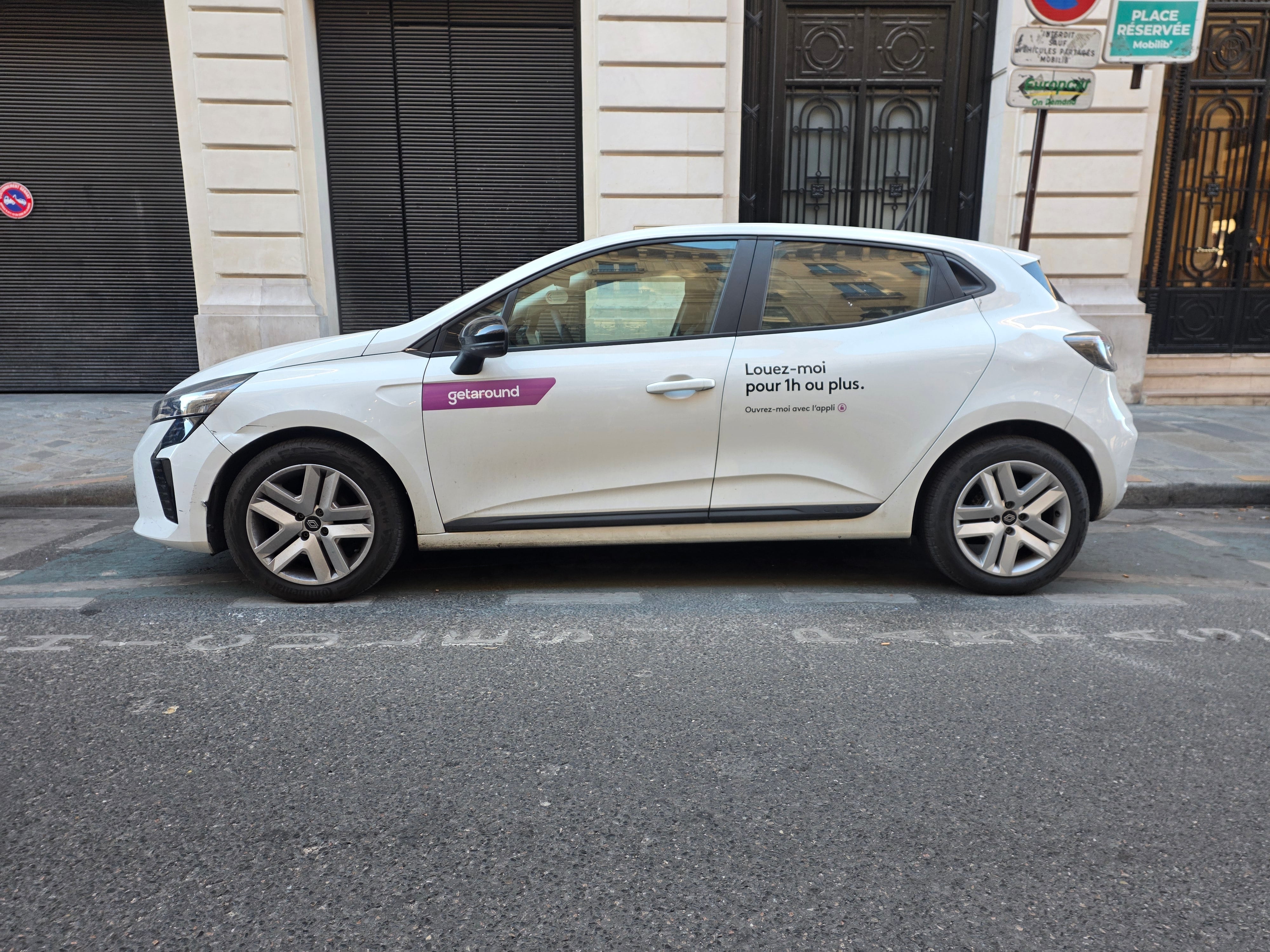 Renault Clio avec Climatisation