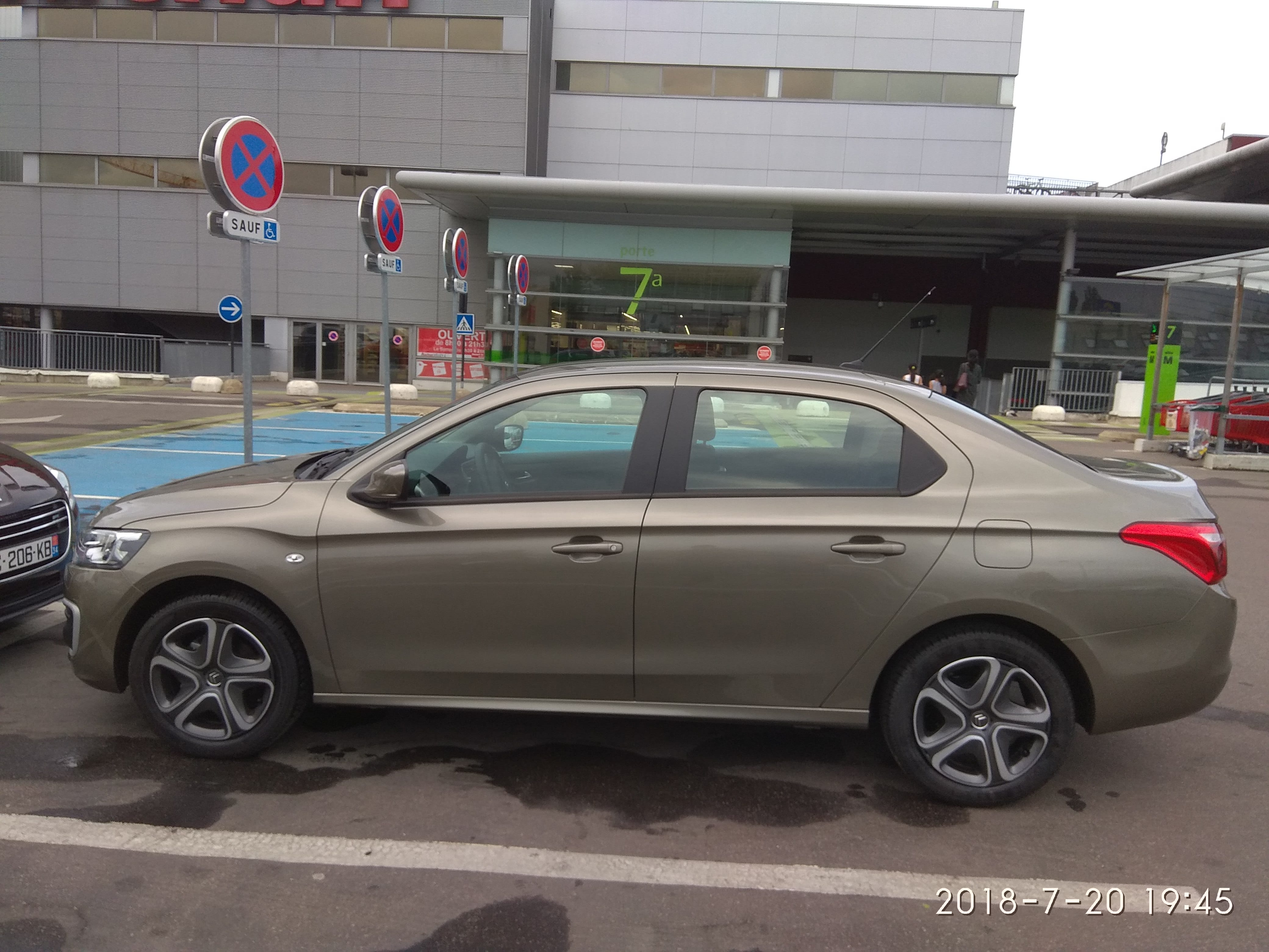 Citroen C-Elysée avec Régulateur de vitesse
