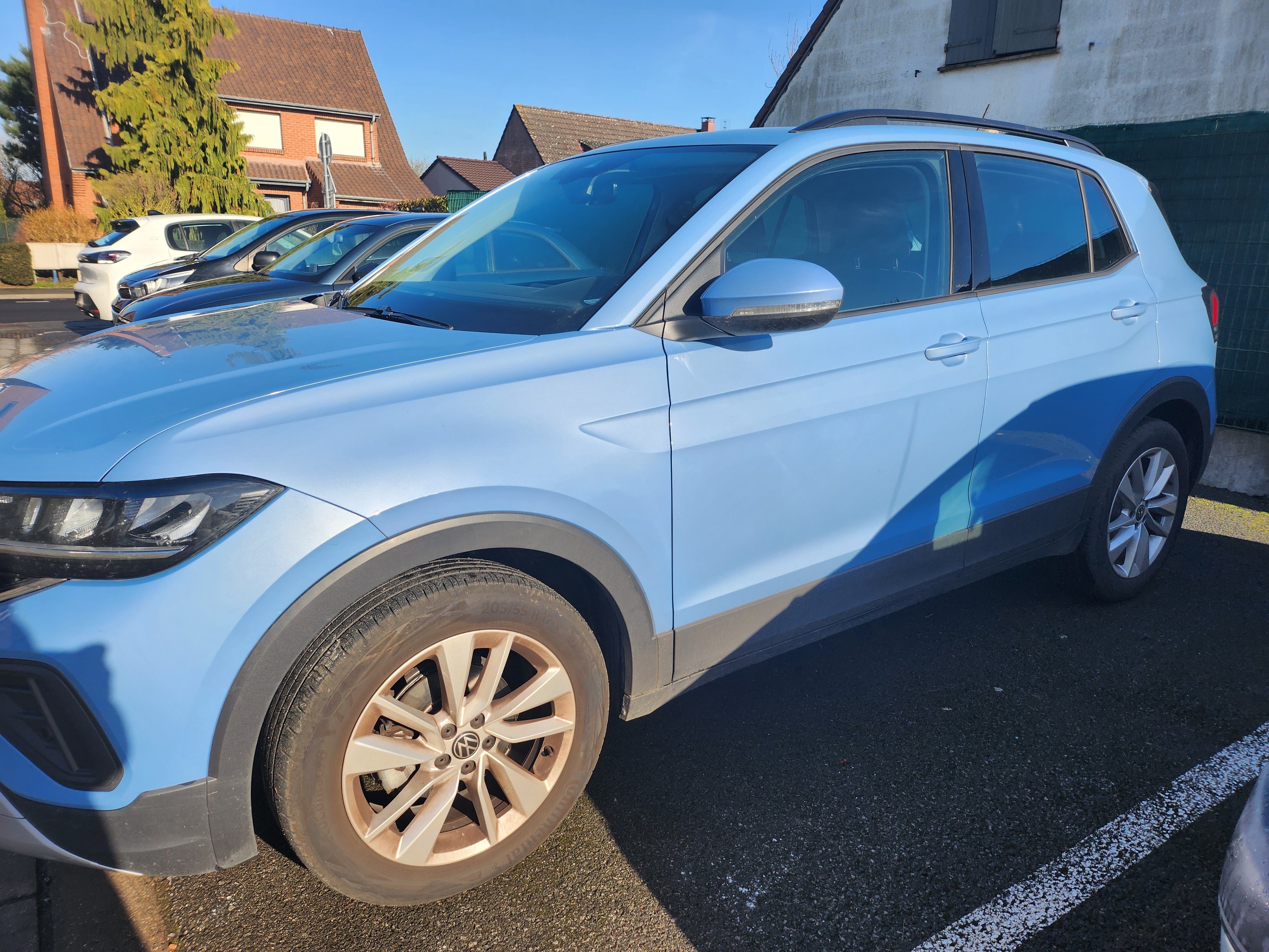 Volkswagen T-Cross avec GPS