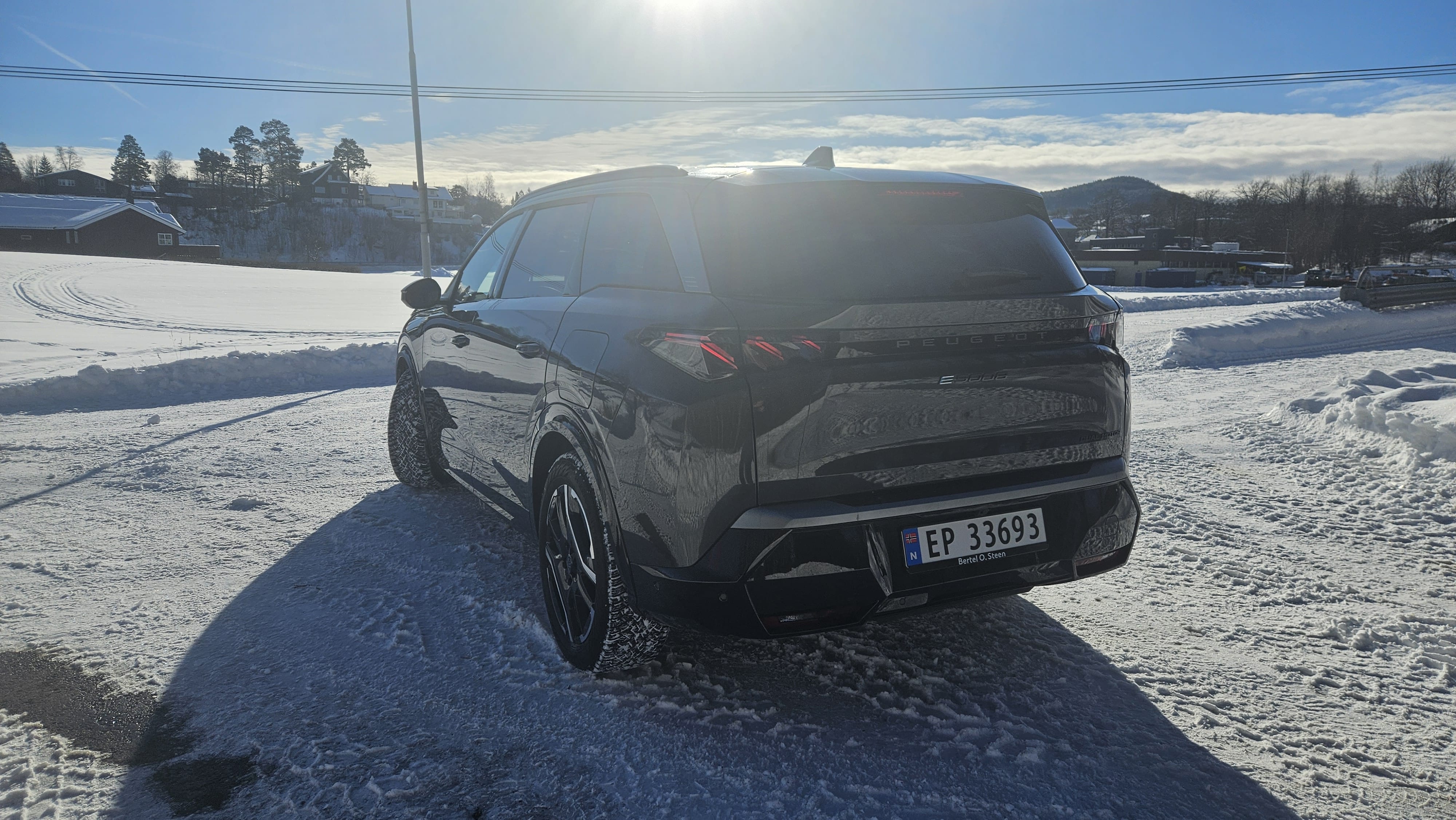 Peugeot e-5008 GT Exclusive med GPS