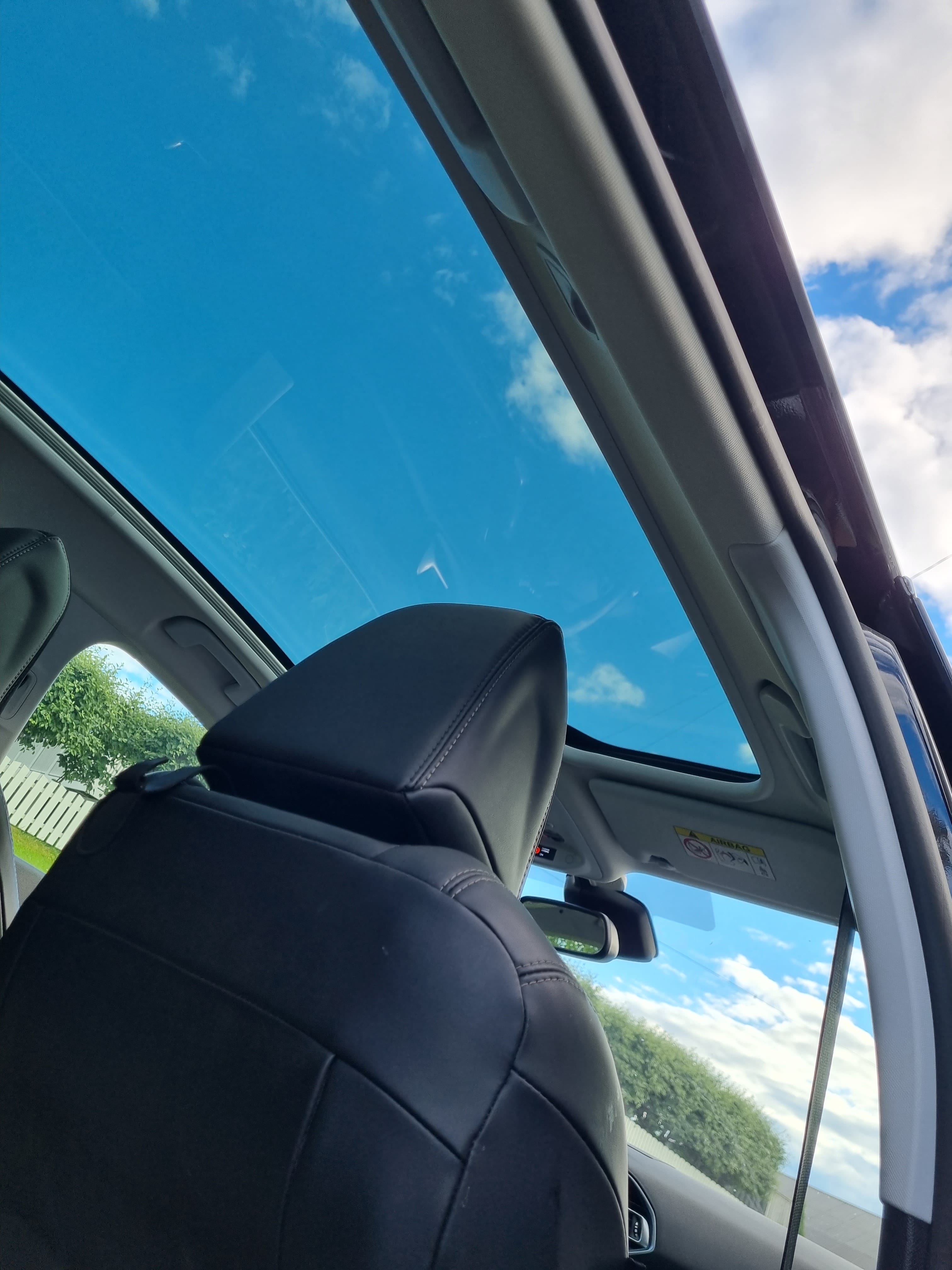 Peugeot 308 SW 1.2 130hk med Bluetooth audio