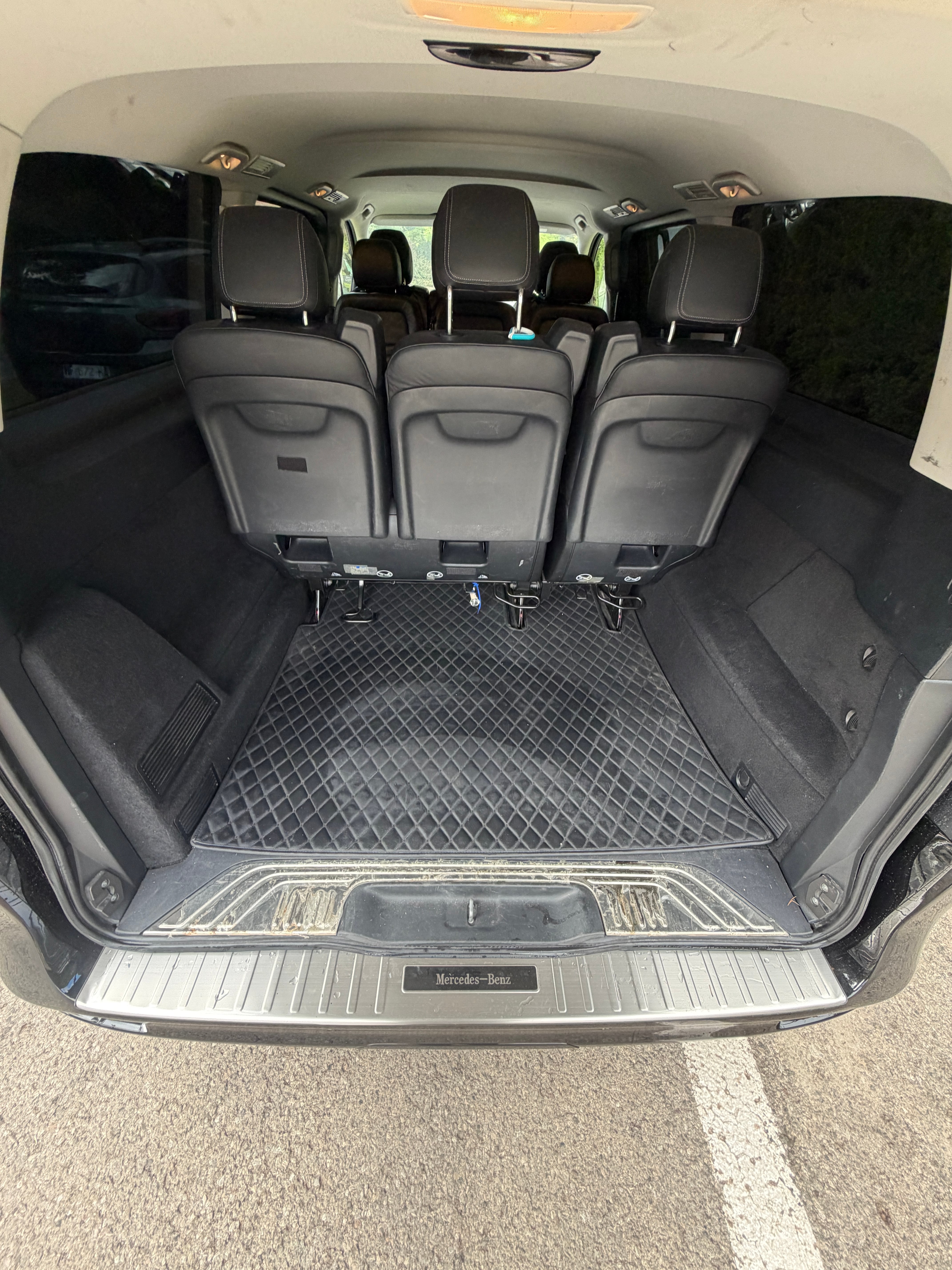 Mercedes-Benz Classe V 300d mit Apple CarPlay