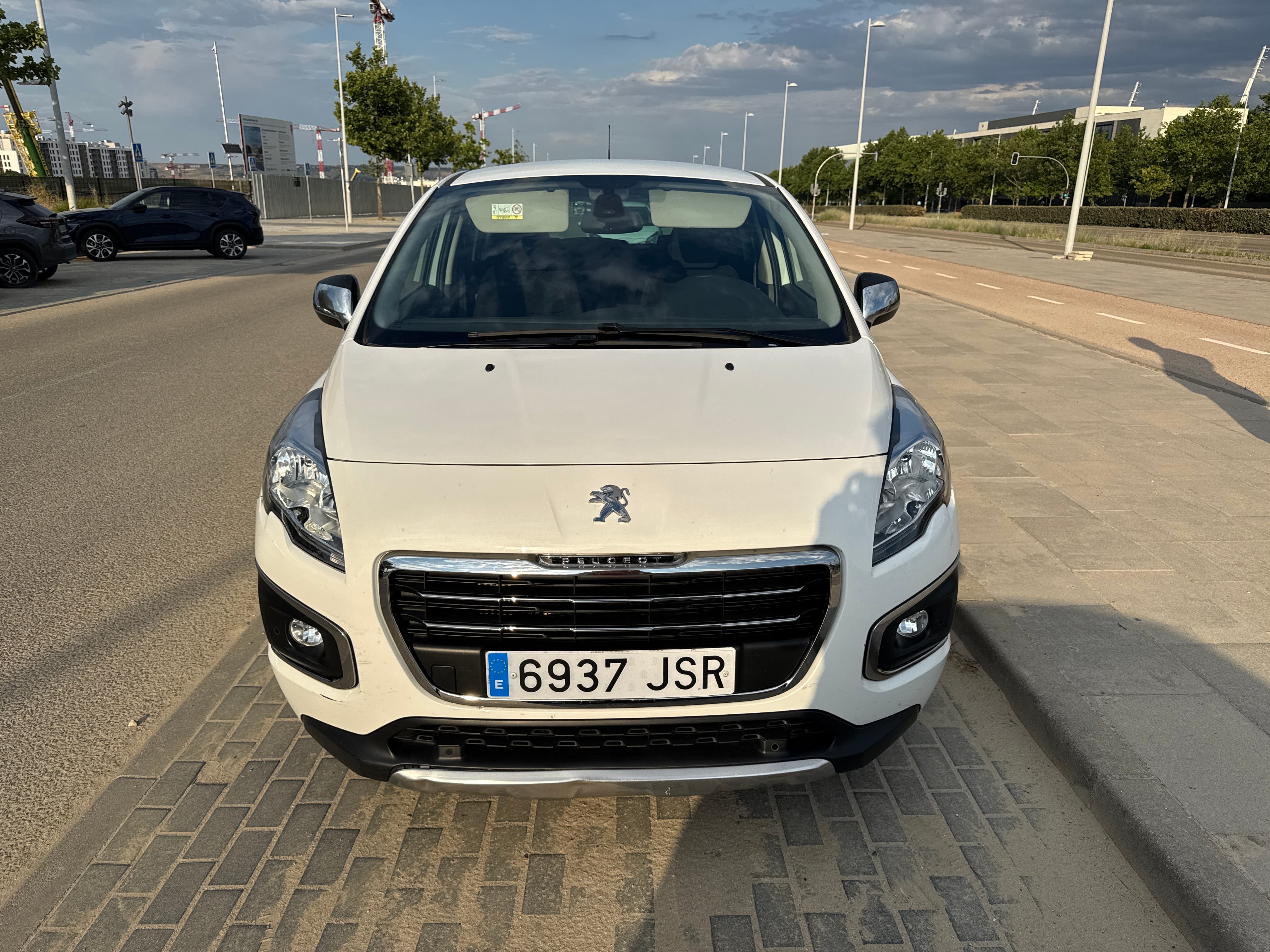 Peugeot 3008, 2016, Gasolina 95