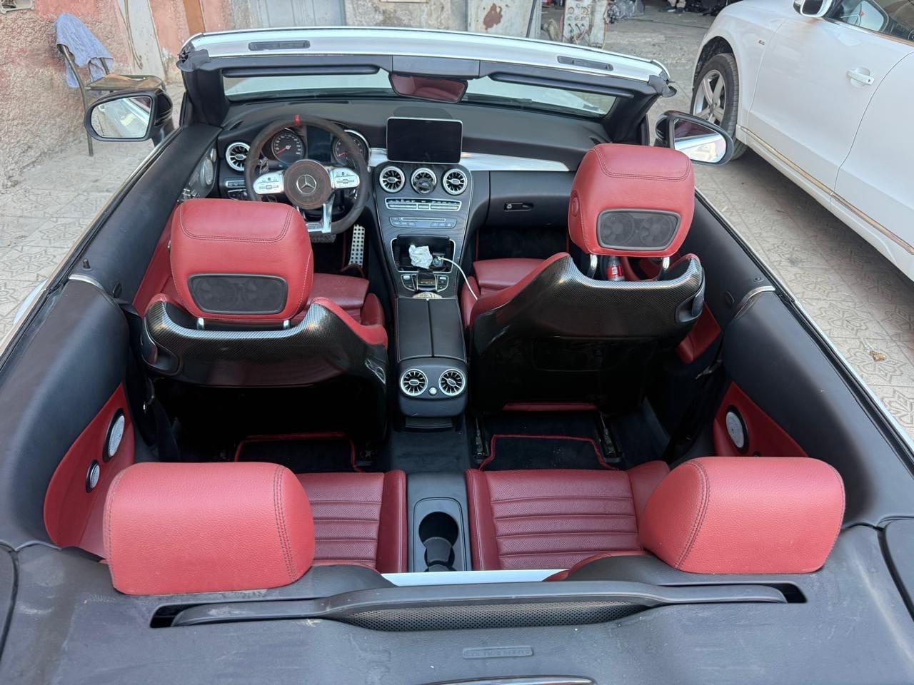 Mercedes-Benz Classe C Cabriolet avec GPS