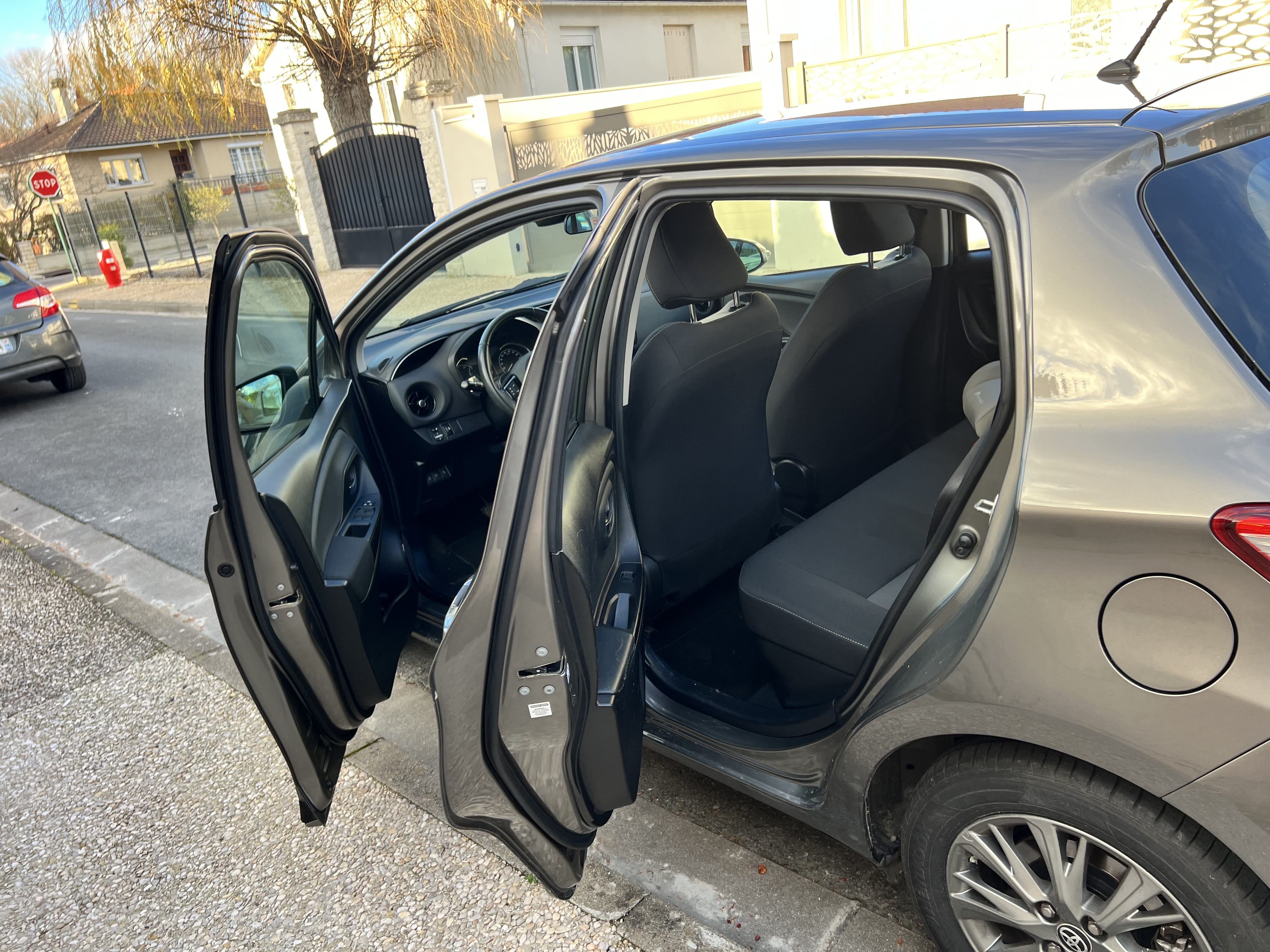 Toyota Yaris avec Climatisation