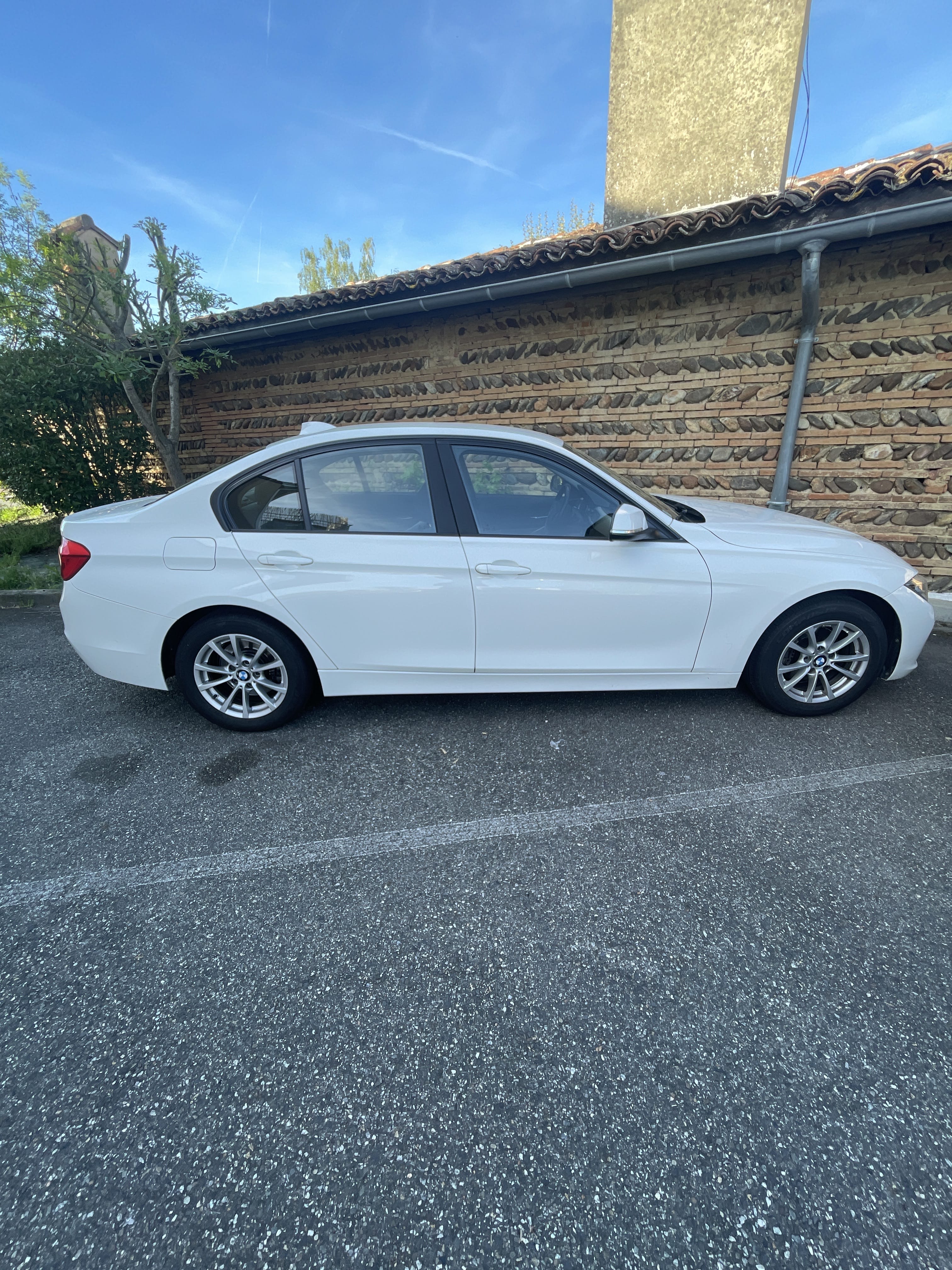 BMW Série 3 avec Climatisation
