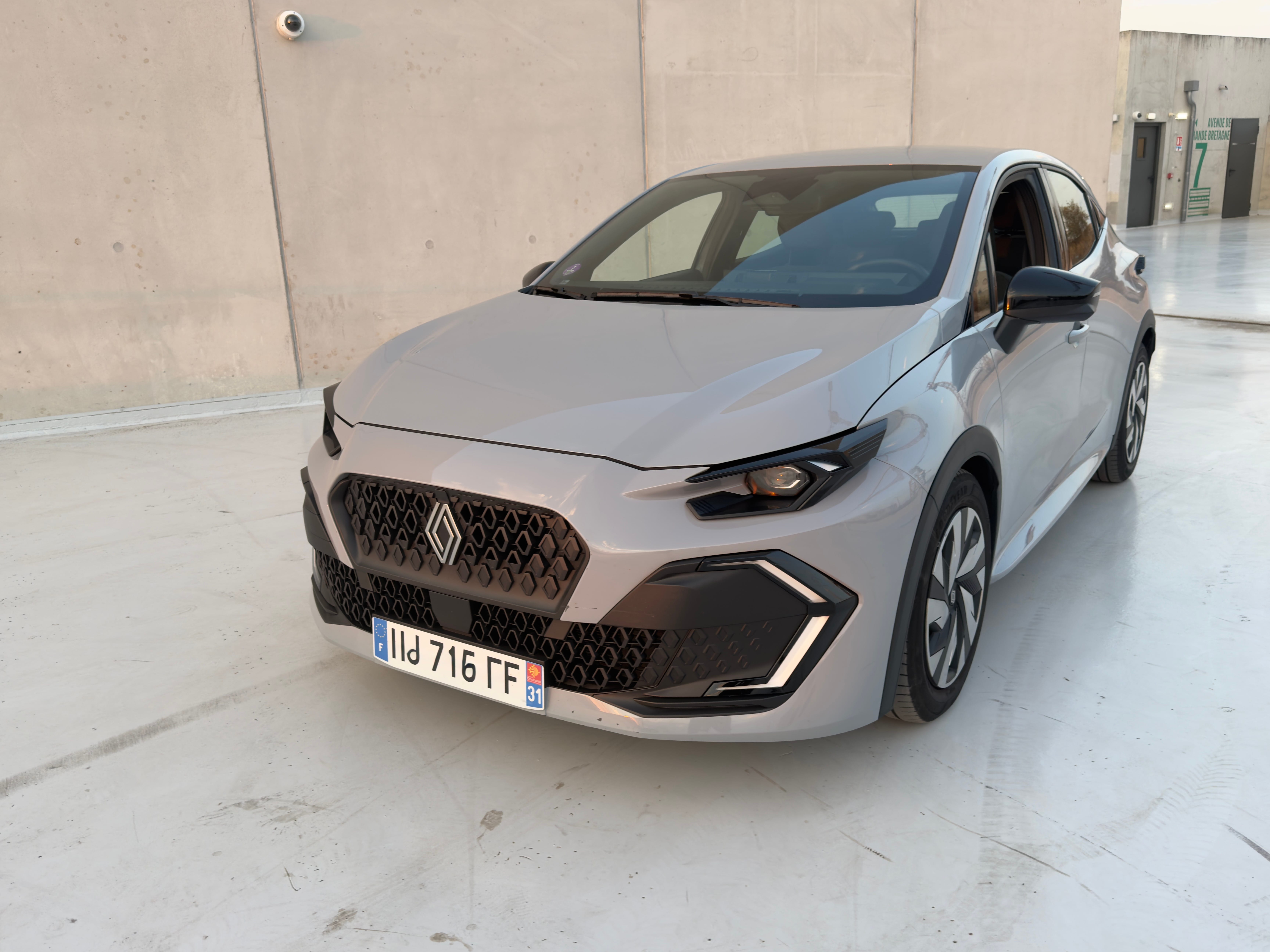 Renault Clio 6, 2026, Essence 95