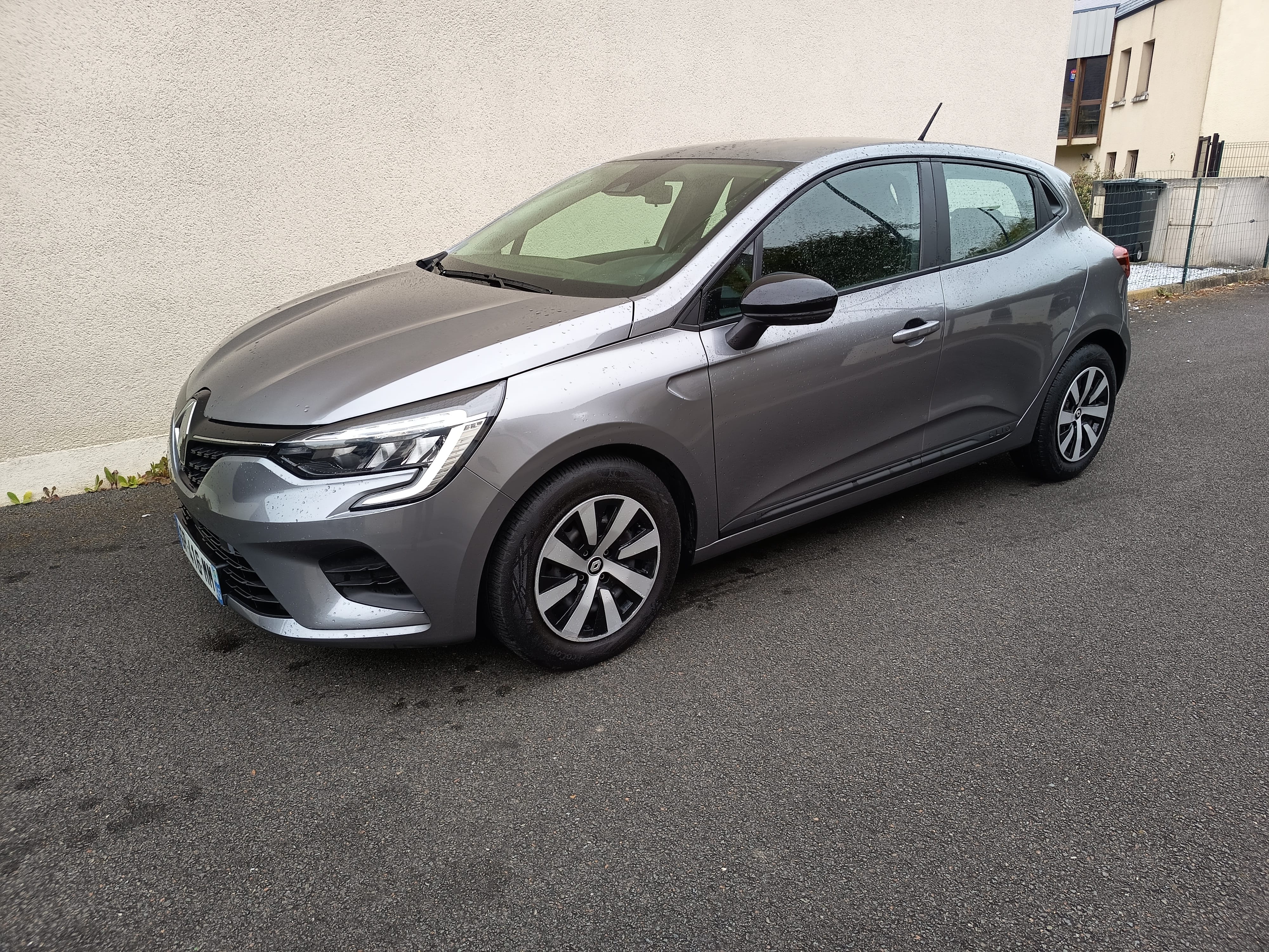 Renault Clio, 2023, Essence 95