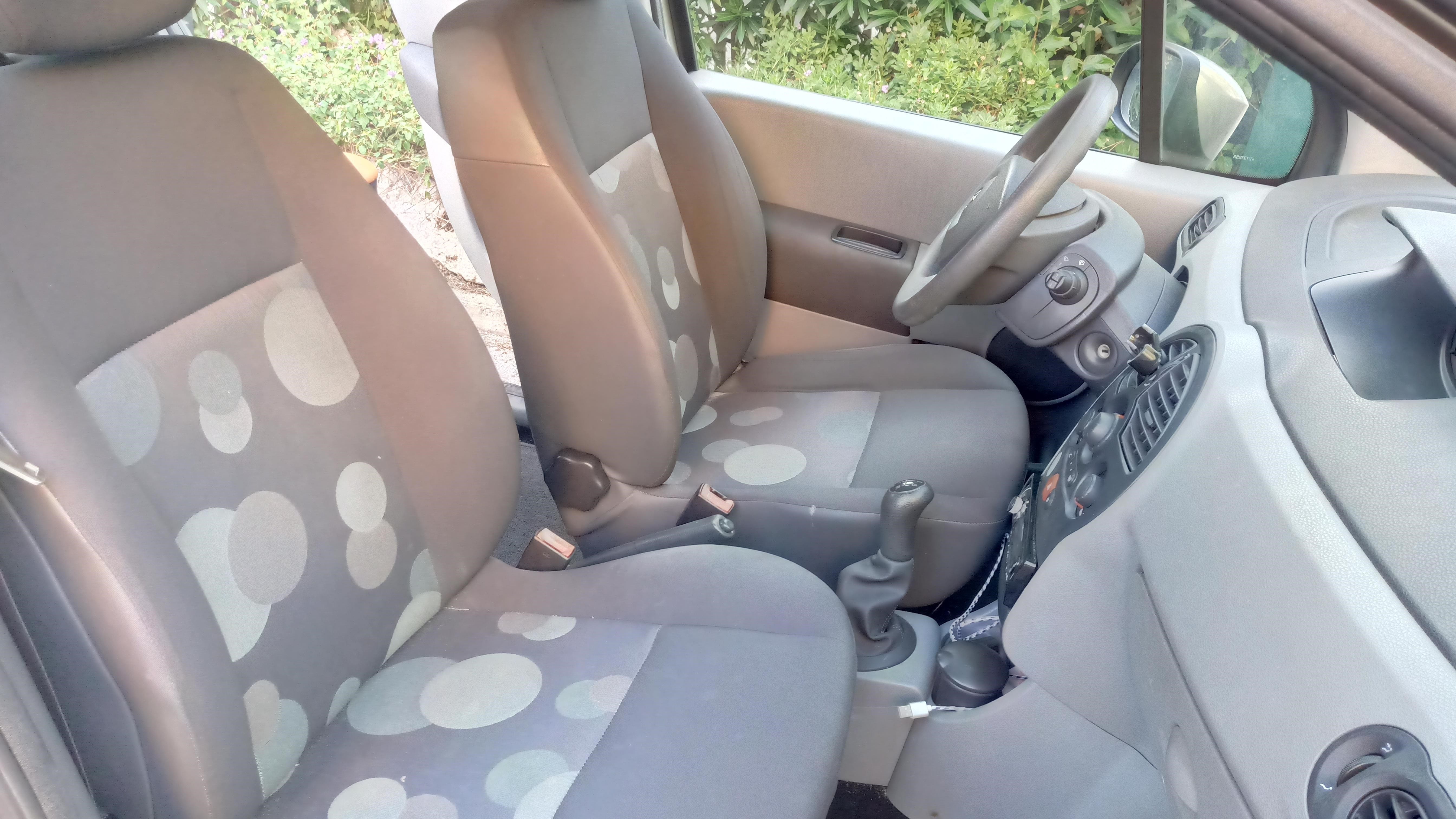 Renault Grand Modus with Bluetooth audio