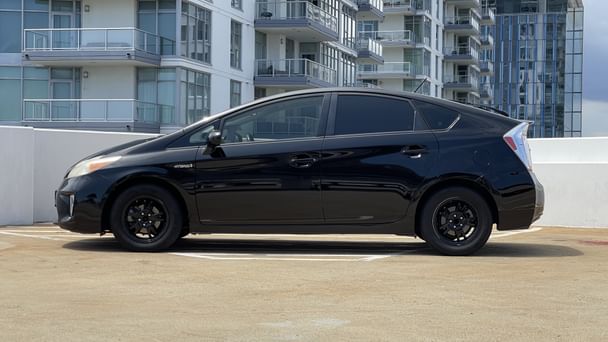 Toyota Prius Three with GPS