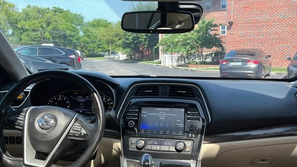 Nissan Maxima with Cruise control
