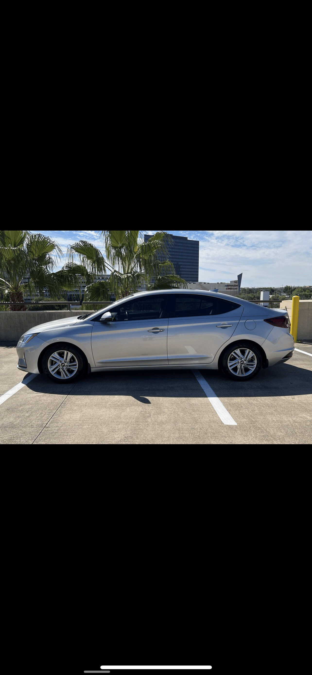 Hyundai Elantra with Cruise control