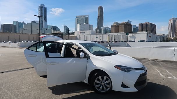 Toyota Corolla LE with Air conditioning