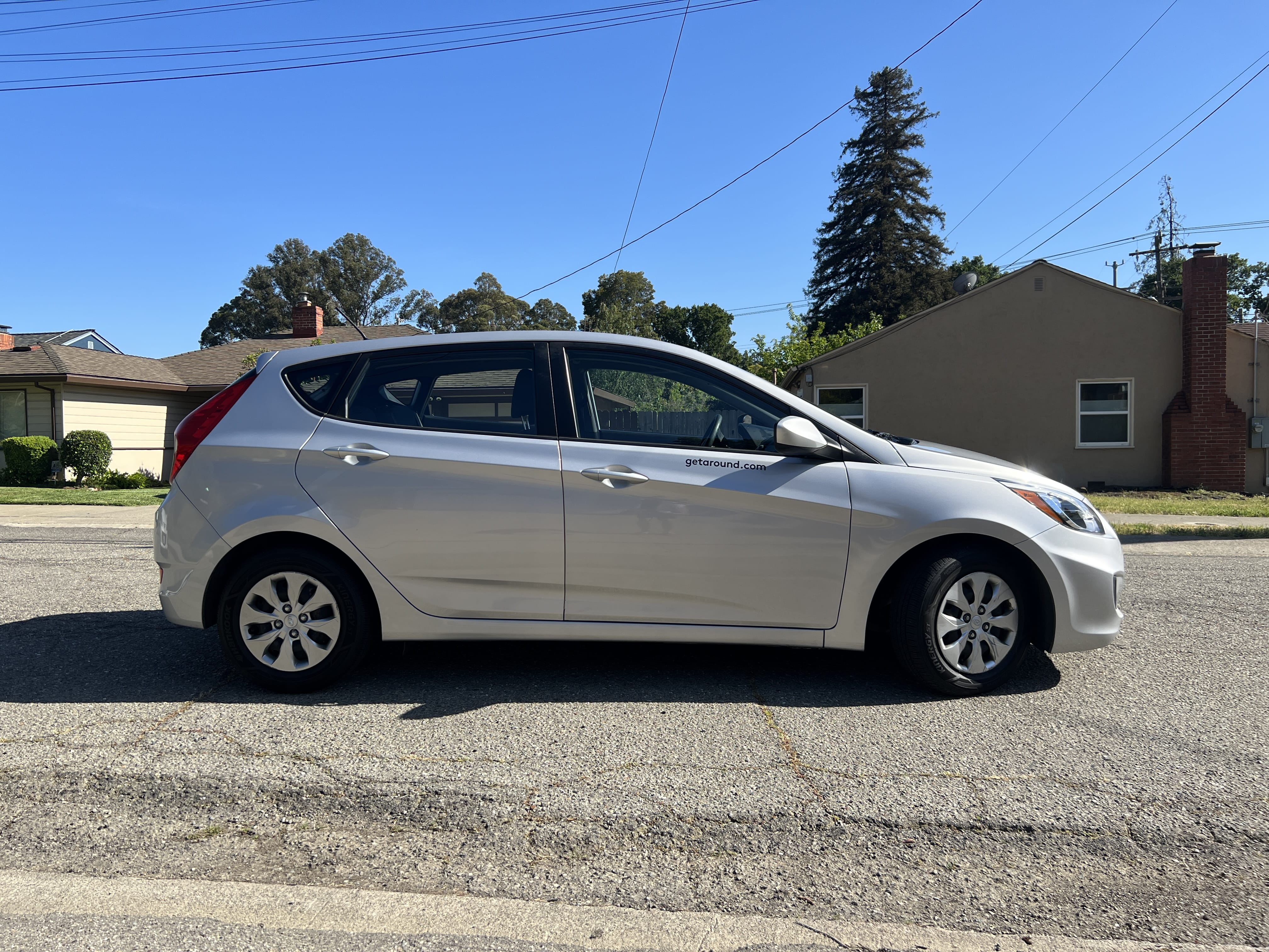 Hyundai Accent SE with Air conditioning