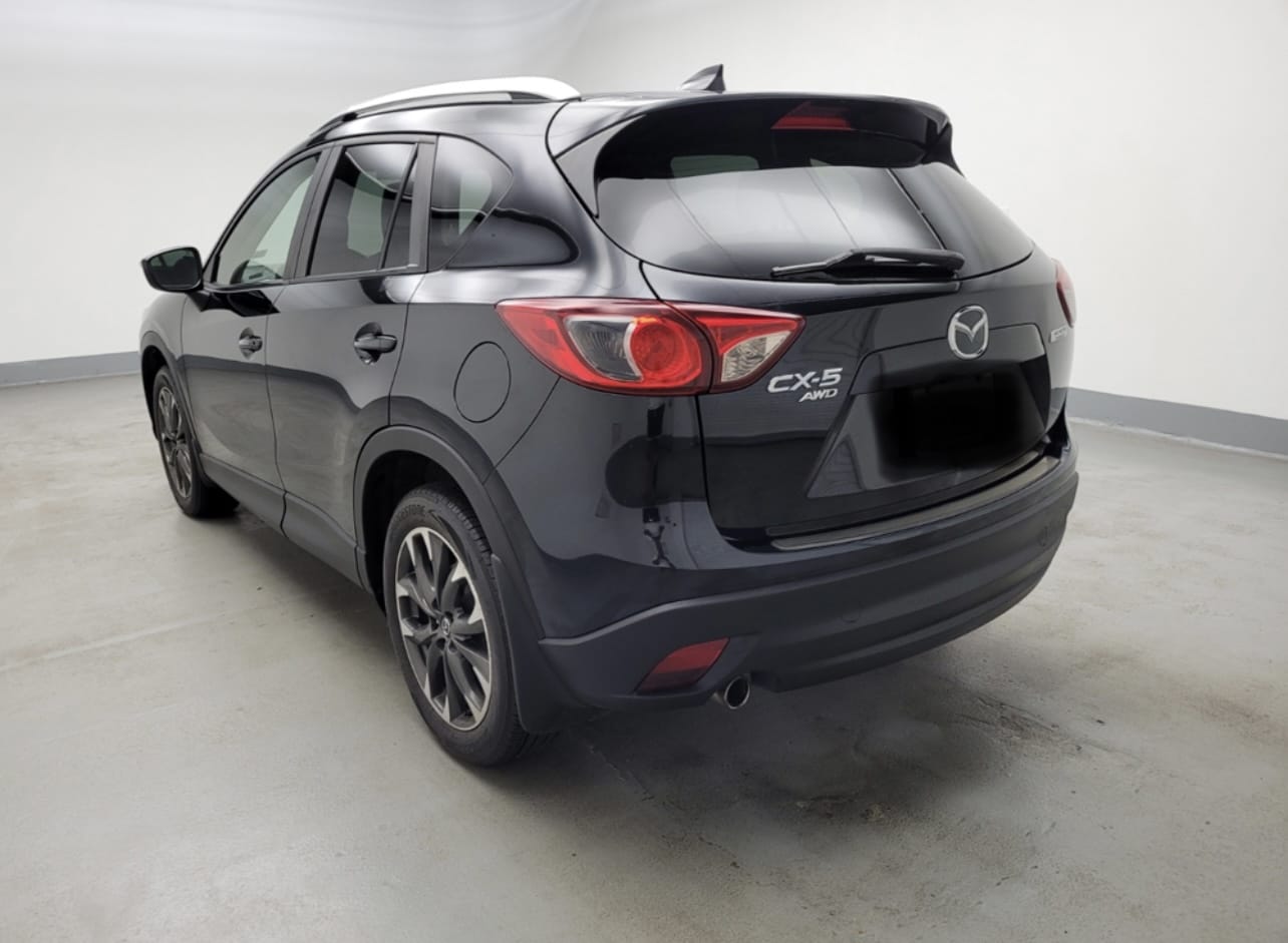 Mazda CX-5 Grand Touring with Bluetooth audio
