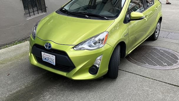 Toyota Prius Hybrid with Audio / iPod input