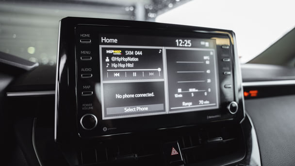 Toyota Corolla LE with Cruise control