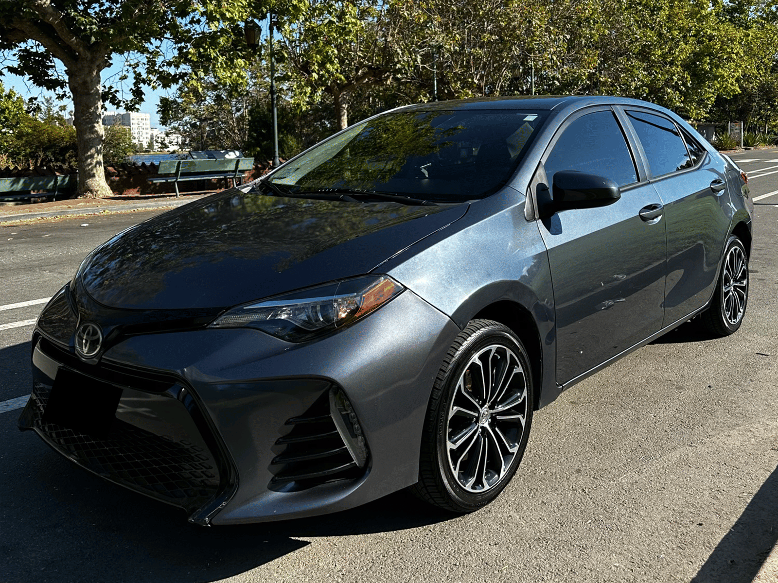 Toyota Corolla LE with Air conditioning