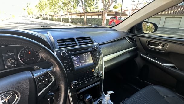 Toyota Camry SE