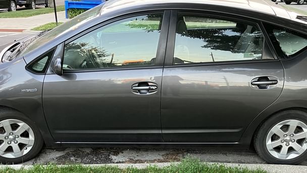 Toyota Prius Hybrid with Cruise control