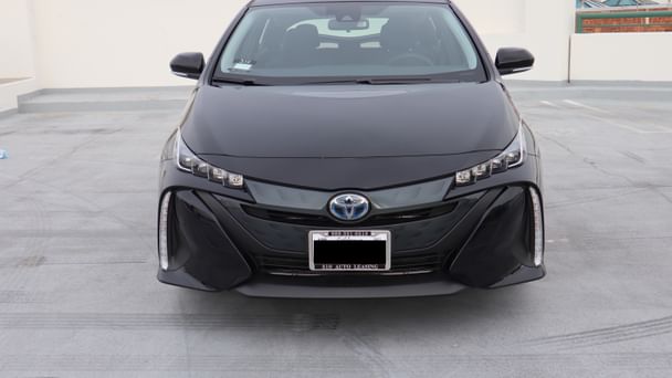Toyota Prius Hybrid with Cruise control