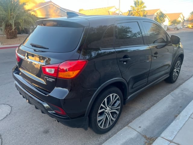 Mitsubishi Outlander Sport