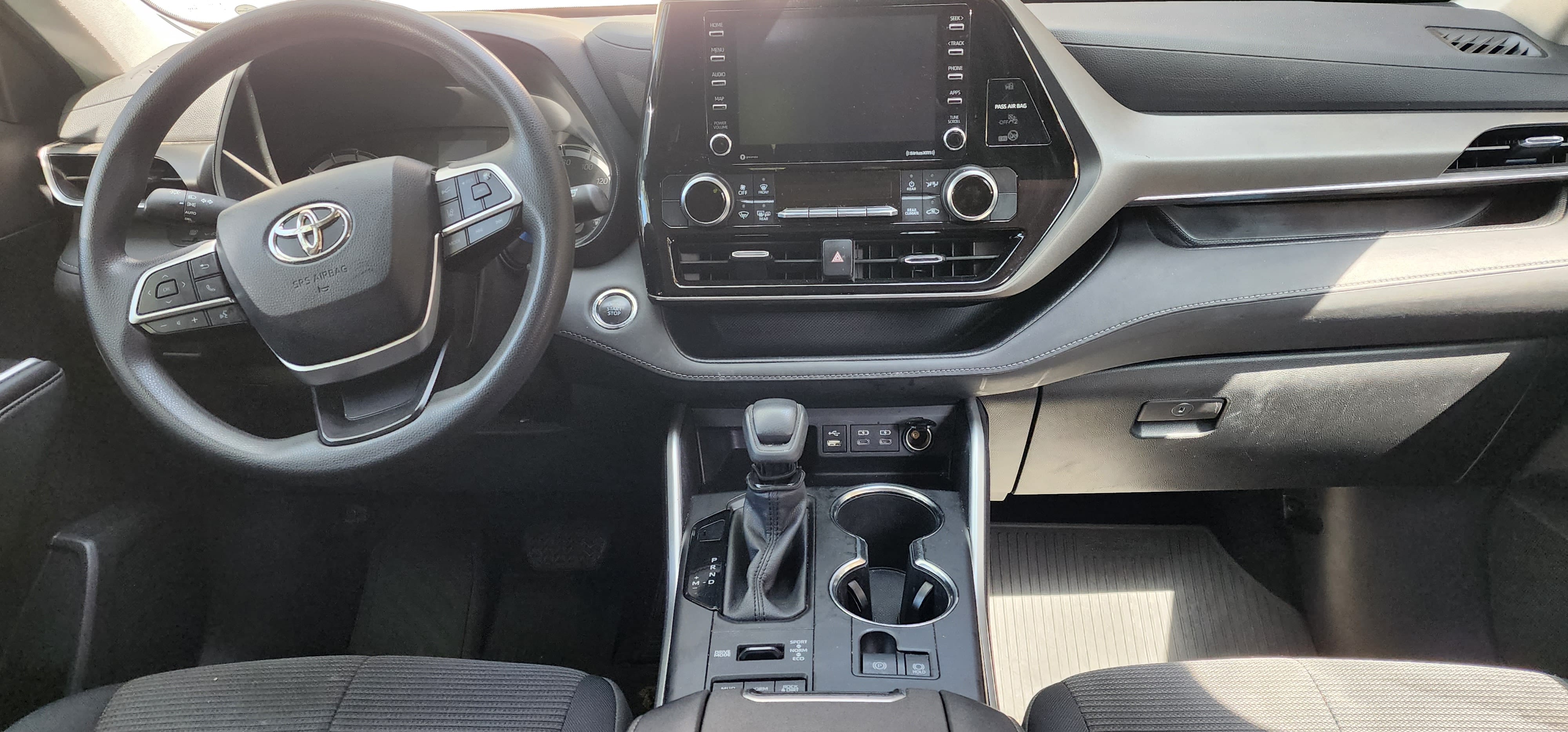 Toyota Highlander L with Android Auto
