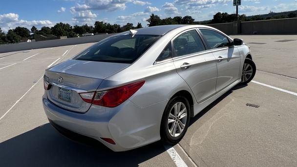 Hyundai Sonata GLS