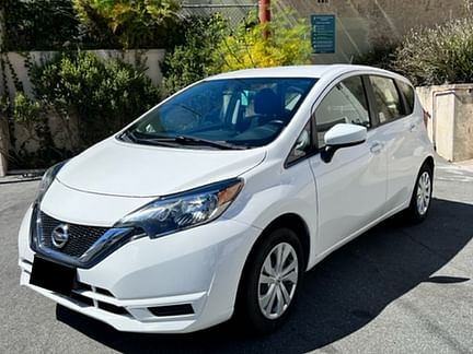 Nissan Versa Note car