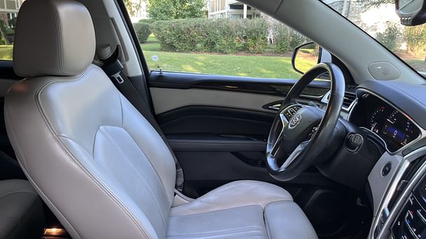 Cadillac SRX