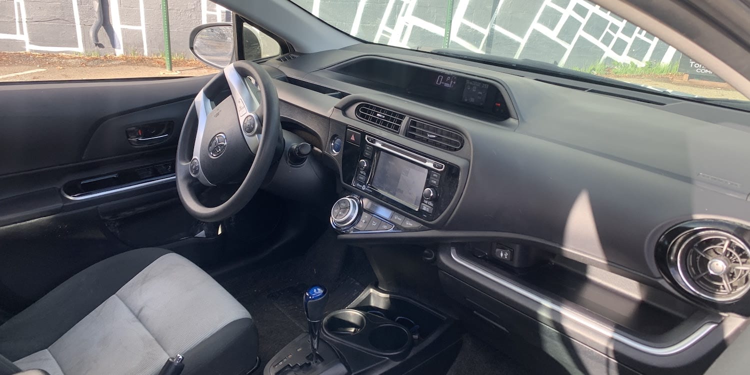 Toyota Prius Hybrid with Audio / iPod input