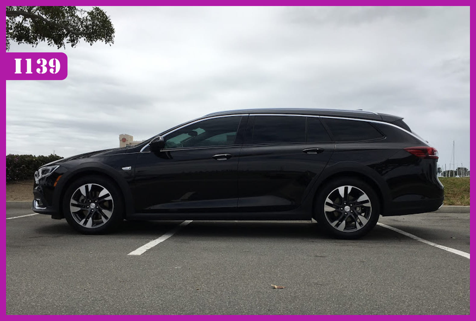 Buick Regal TourX, 2018, Premium (91), automatic