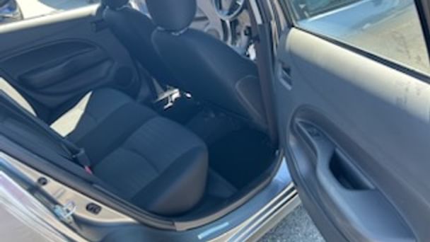Mitsubishi Mirage G4 ES