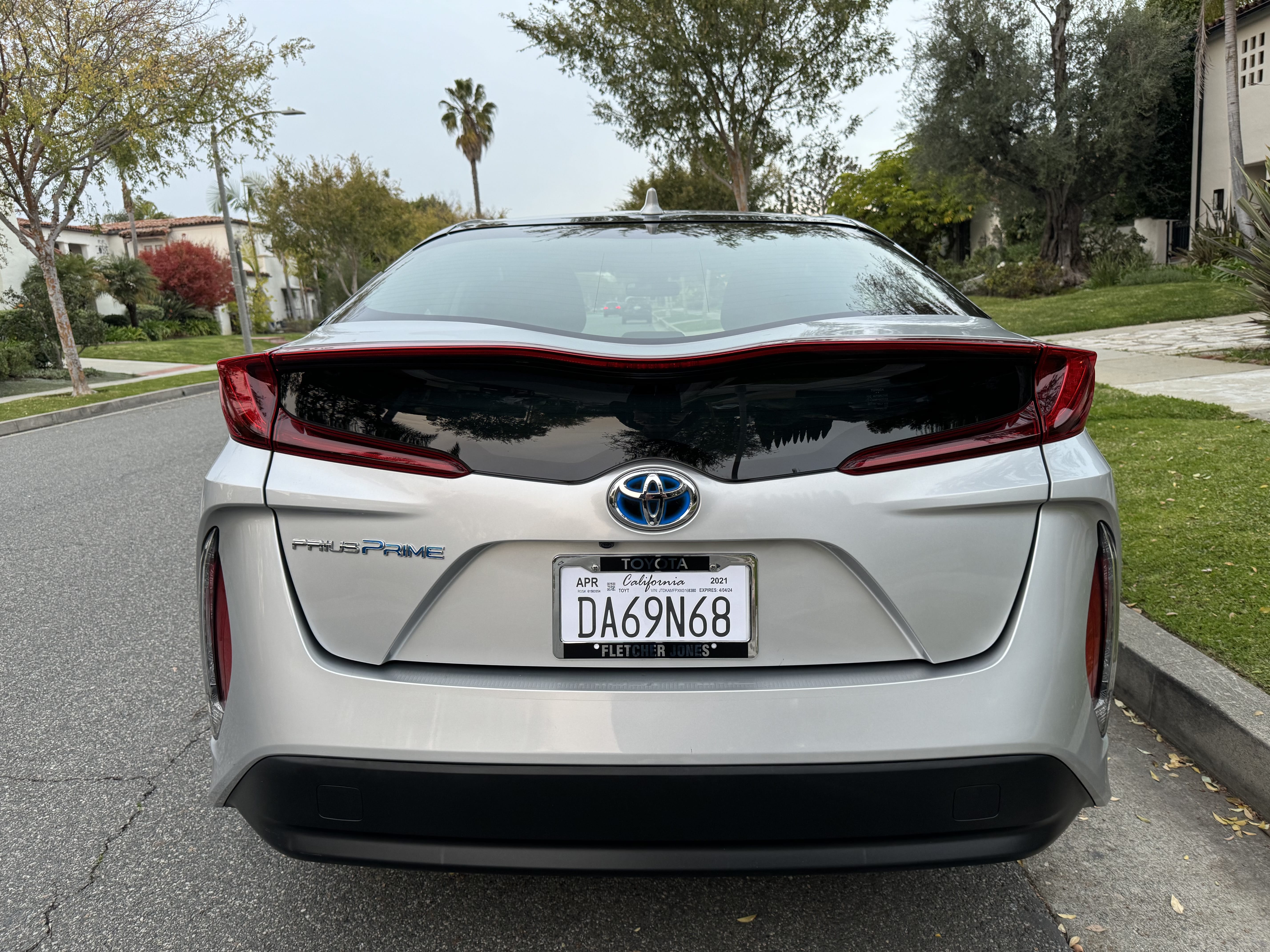 Toyota Prius Prime LE with Audio / iPod input