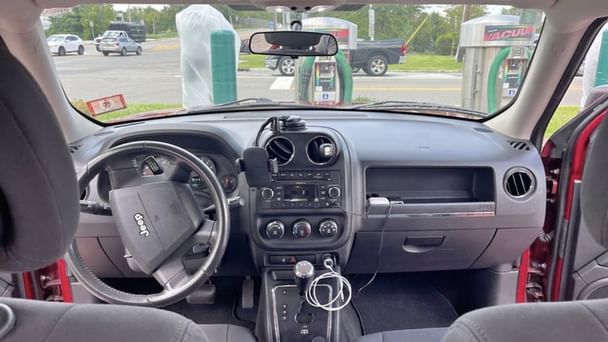 Jeep Patriot with Cruise control