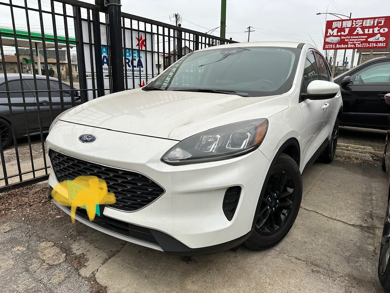 Ford Escape SE with Air conditioning