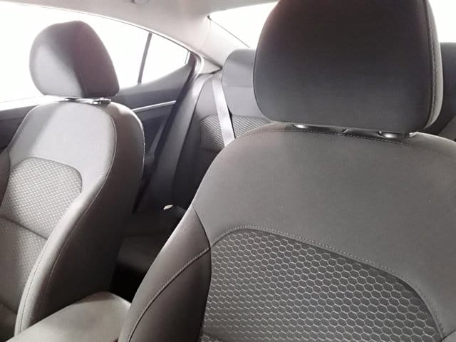 Hyundai Elantra SEL with Audio / iPod input