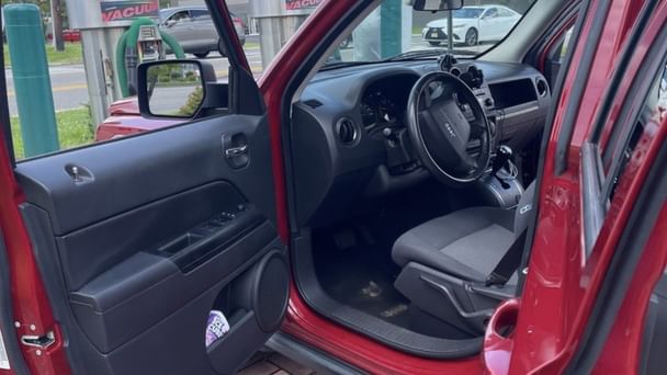 Jeep Patriot with Ski racks