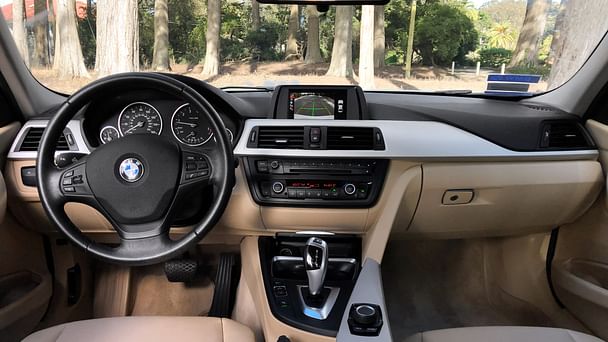 BMW 3 Series 320i
