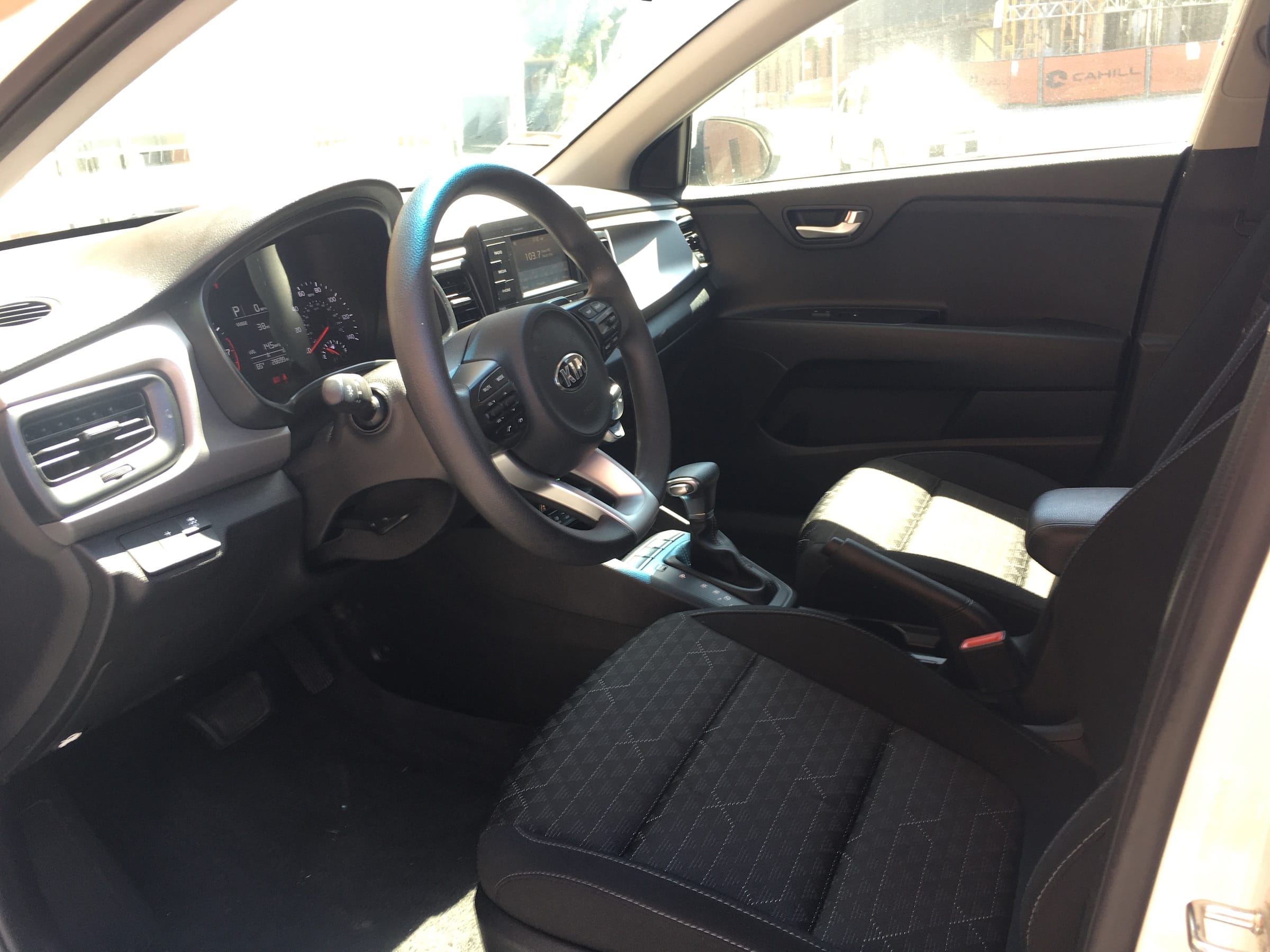 Kia Rio LX with Audio / iPod input