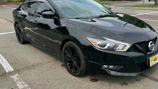 Nissan Maxima with Cruise control