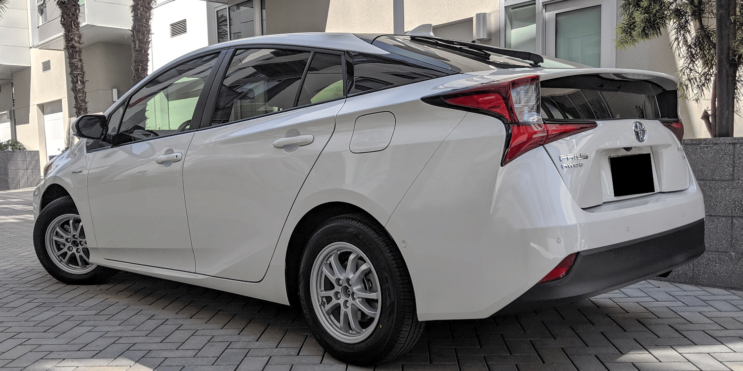 Toyota Prius Hybrid with Bluetooth audio