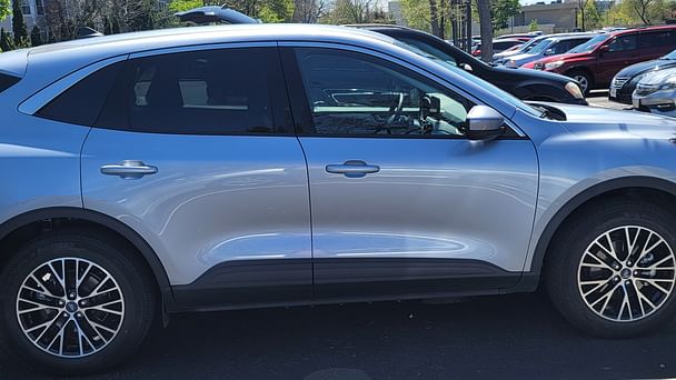 Ford Escape with Air conditioning